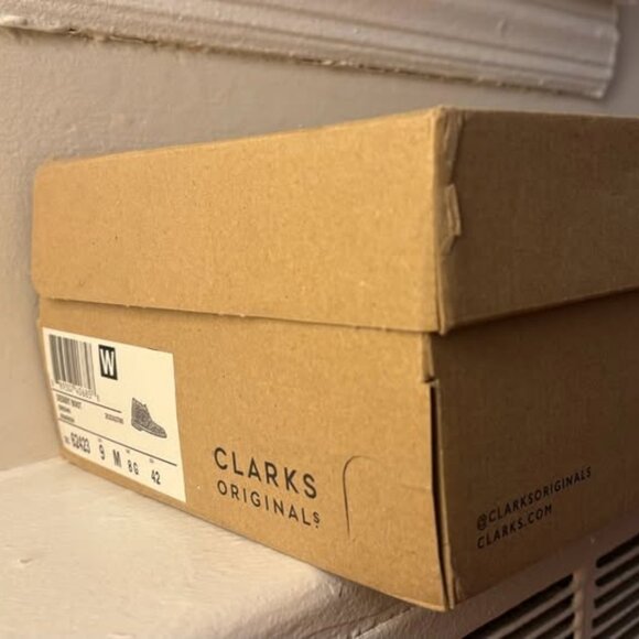 Clarks Vegan Desert Boots - Picture 2 of 3